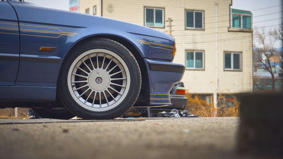 Alpina B10 4.0 — archive photograph 12.1