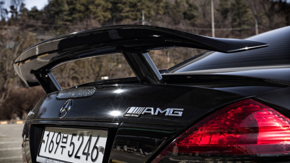Mercedes-Benz SL65 AMG Black Series — archive photograph 12.1