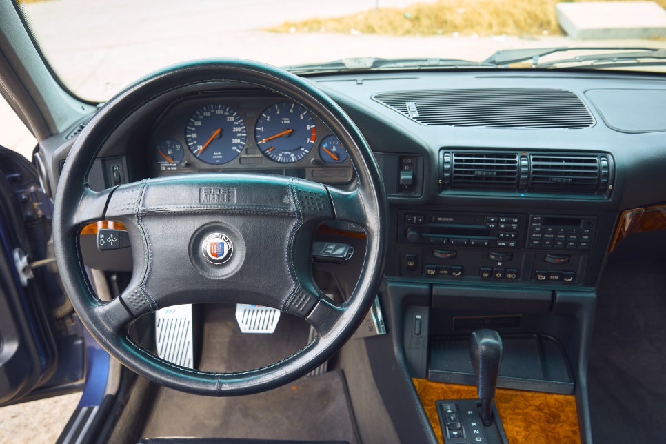 Alpina B10 4.0 — archive photograph 27.1