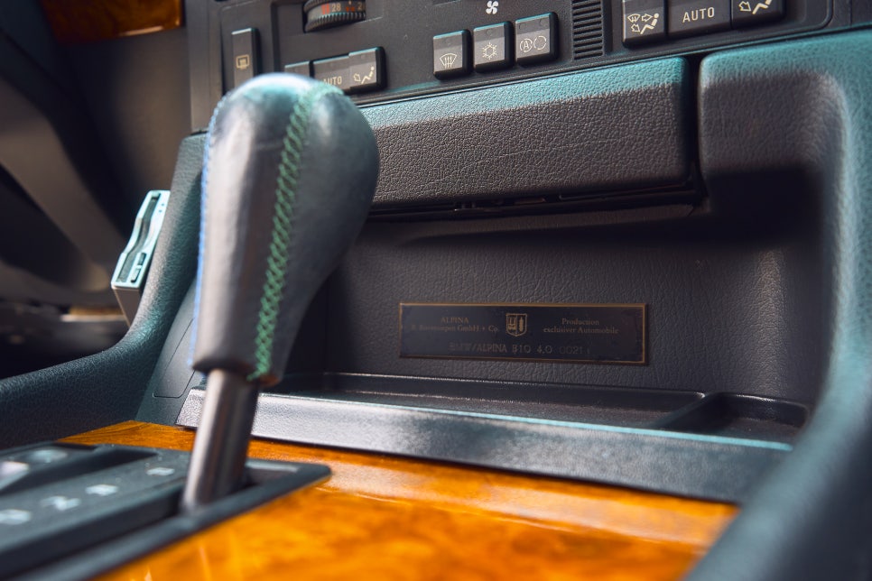 Alpina B10 4.0 — archive photograph 35.1