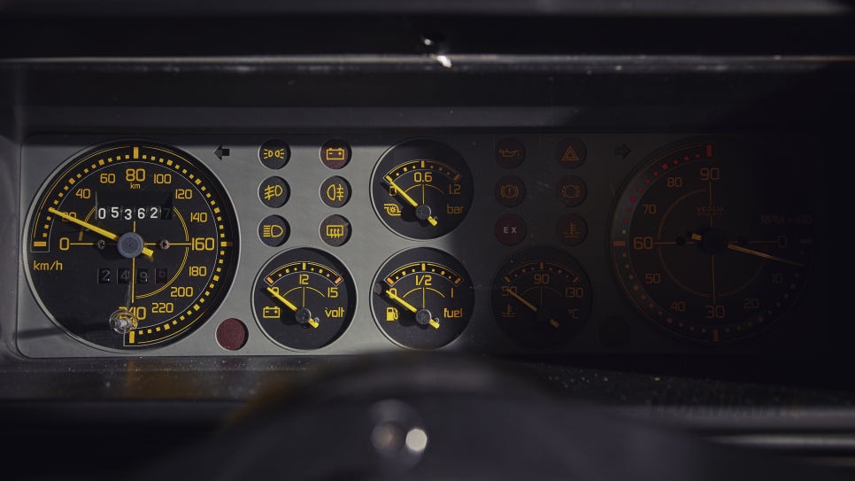 Lancia Delta HF Integrale Evo 2 — archive photograph 30.1