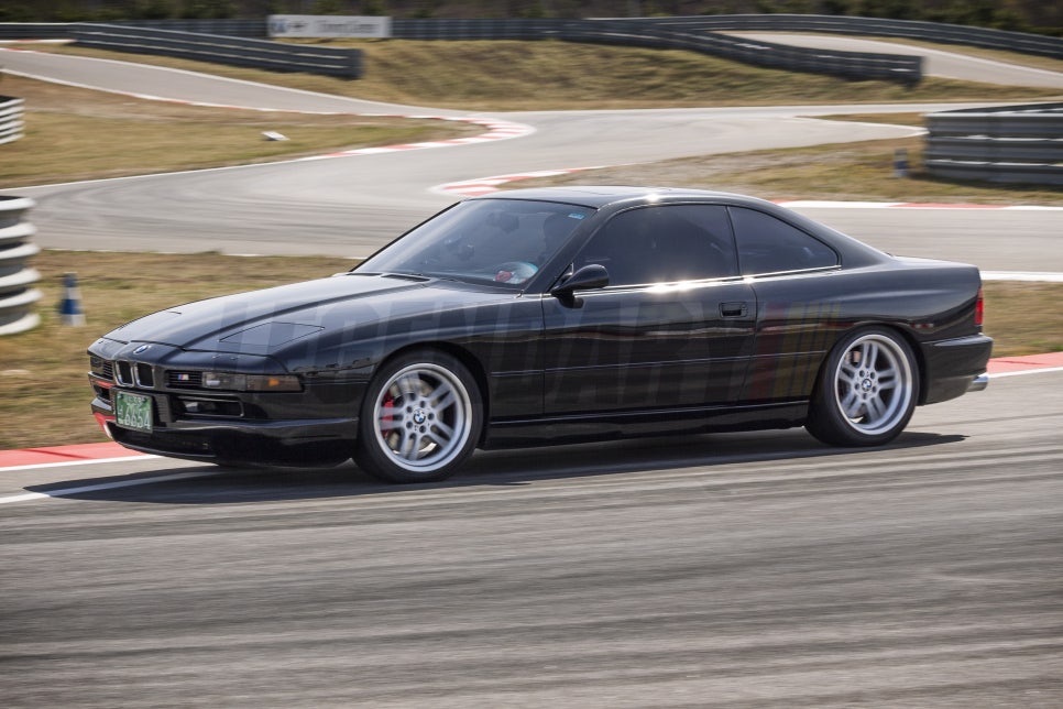 BMW M8 Competition & 850 CSi — archive photograph 29.1