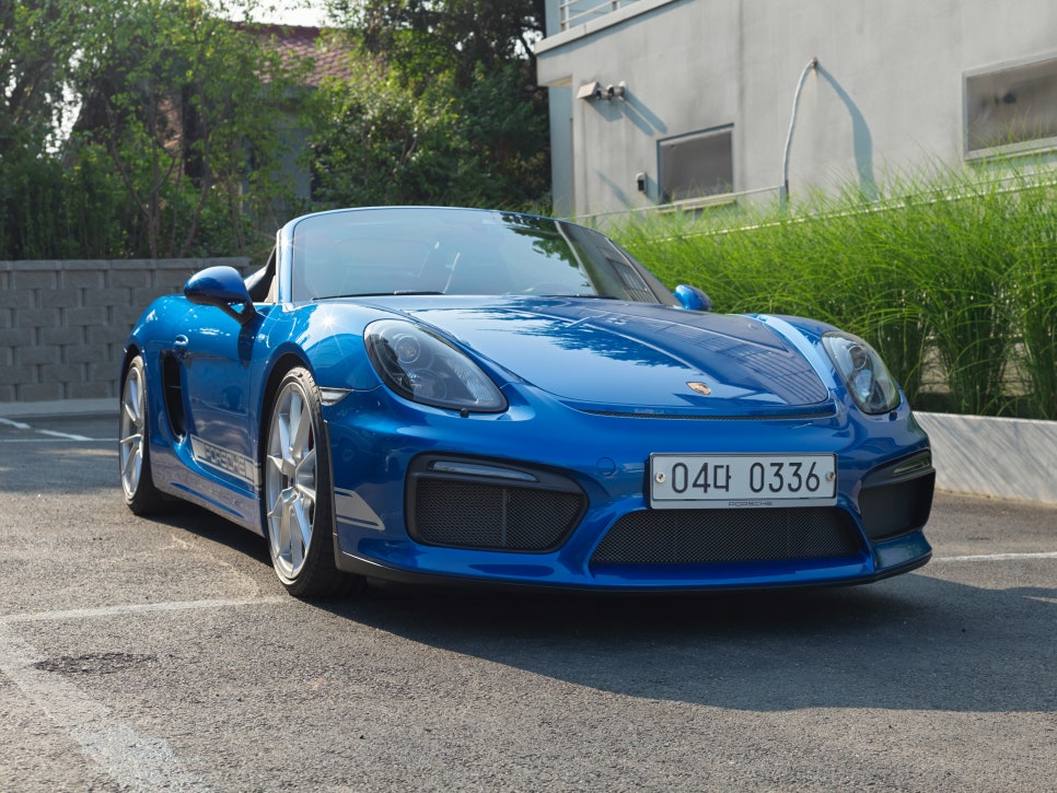 Porsche Boxster Spyder (981) — archive photograph 7.1