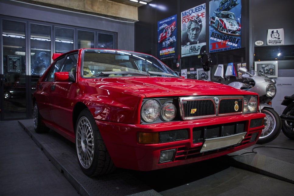 Lancia Delta HF Integrale Evo 2 — archive photograph 12.1