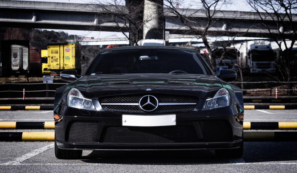Mercedes-Benz SL65 AMG Black Series — archive photograph 8.1