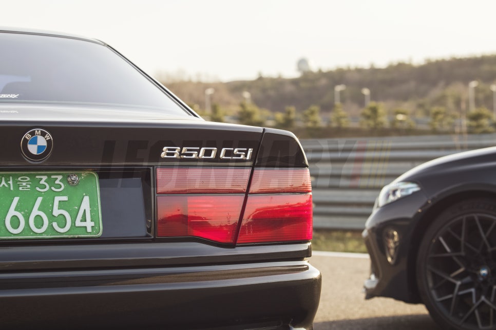 BMW M8 Competition & 850 CSi — archive photograph 31.1