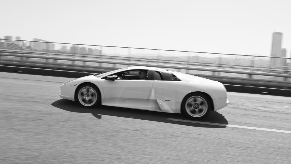Lamborghini Murciélago LP580 — archive photograph 8.1