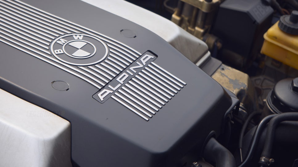 Alpina B10 4.0 — archive photograph 42.1