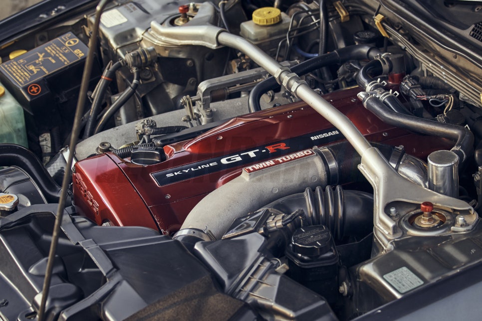Nissan Skyline GT-R (R34) V-spec II — archive photograph 24.1