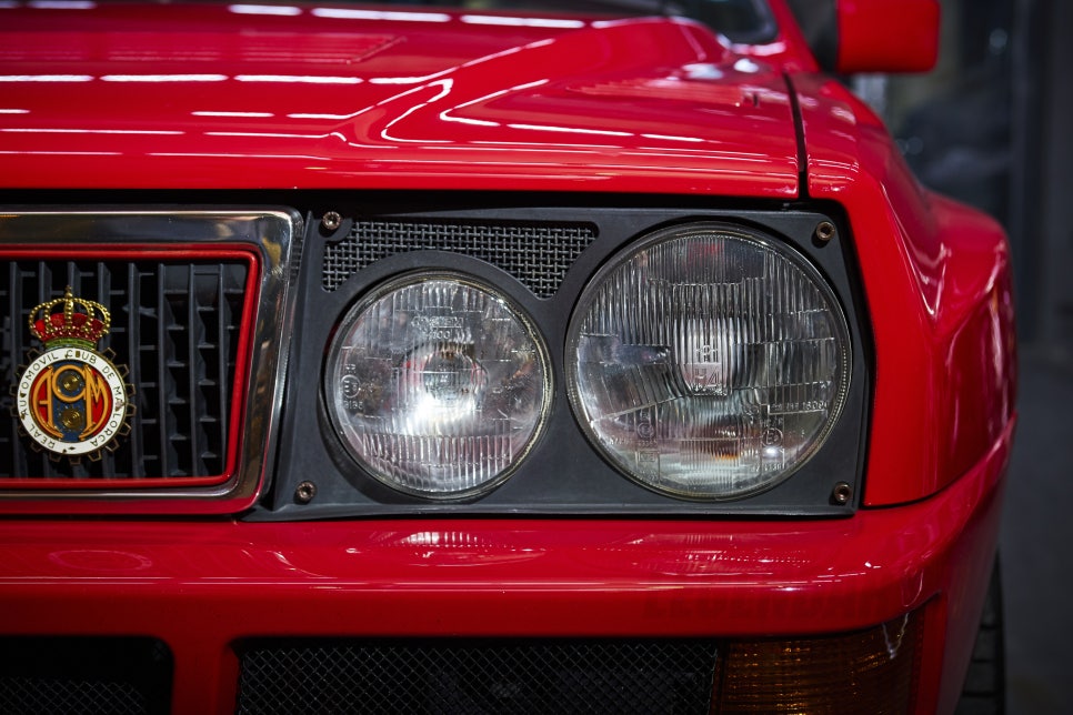 Lancia Delta HF Integrale Evo 2 — archive photograph 16.1